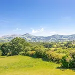 D'hotes Irazabala Bed and breakfast 3*