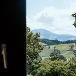 Alojamento de Acomodação e Pequeno-almoço D'hôtes Irazabala 3*