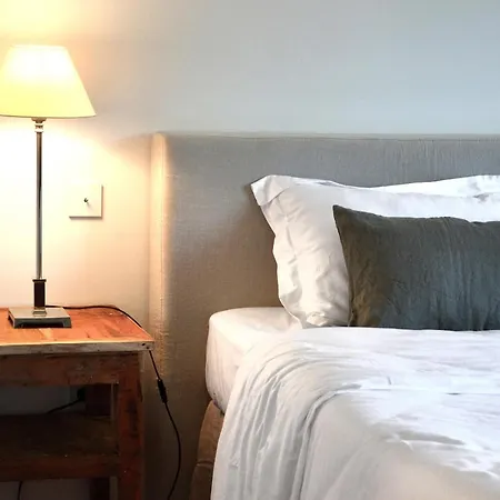 Chambres D'hotes Irazabala Bed & Breakfast *