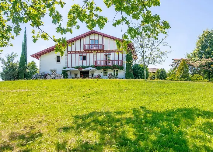 לינה וארוחת בוקר D'hotes Irazabala