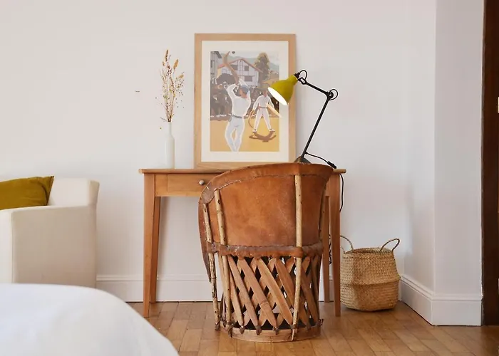 לינה וארוחת בוקר D'hotes Irazabala אספלט